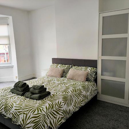Wentworth Road Accomodation Doncaster Eksteriør billede