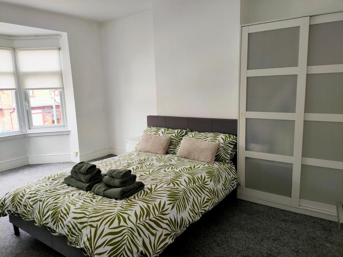 Wentworth Road Accomodation Doncaster Eksteriør billede
